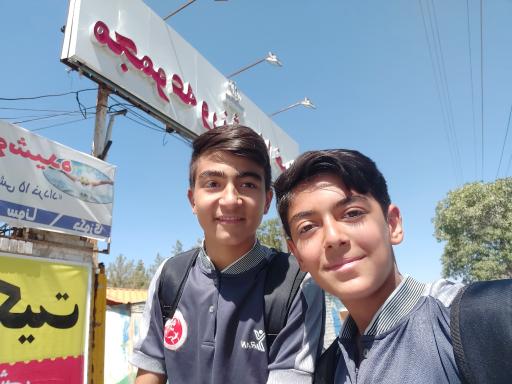 عکس چمن مصنوعی ۱۵ خرداد