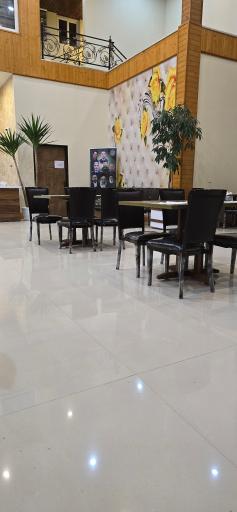 عکس رستوران لاله نوشهر