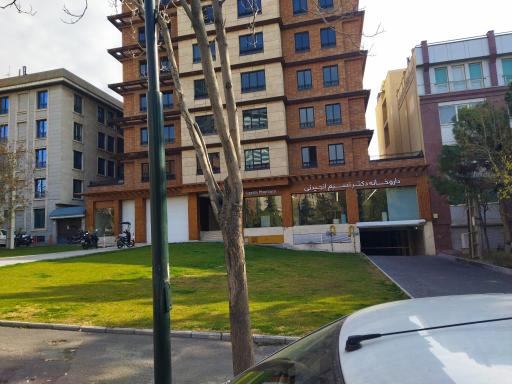 عکس داروخانه دکتر نسیم انجیدنی