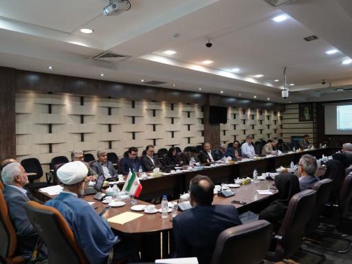 عکس سالن جلسات ستادی دانشگاه علوم پزشکی استان همدان