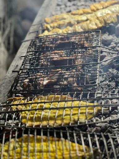 عکس باغ رستوران سرای علیشاه عوض