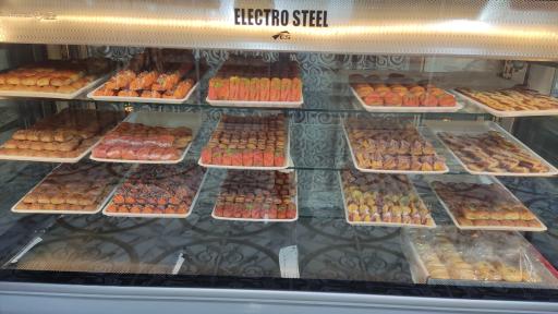 عکس شیرینی سرای قصر