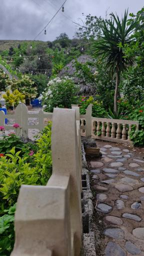 عکس اقامتگاه یادگار پدر