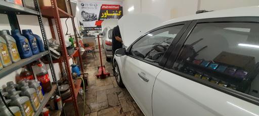 عکس تعمیرگاه خودرو تخصصی گیربکس گشتاور