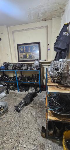 عکس تعمیرگاه گیربکس حسین