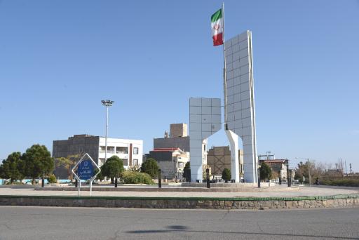 عکس میدان انقلاب