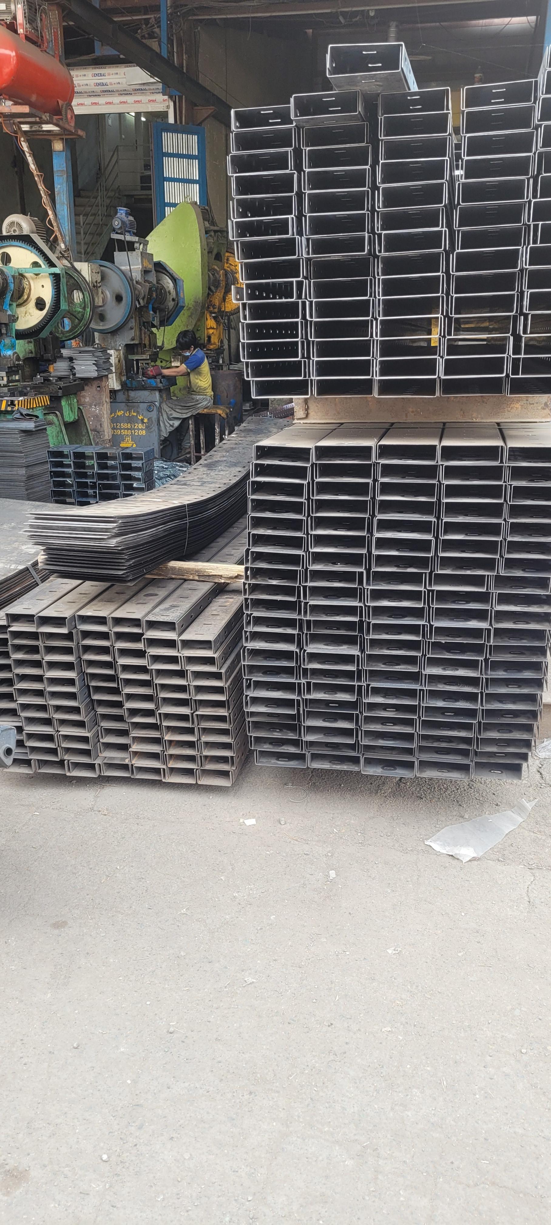 عکس بازار آهن 