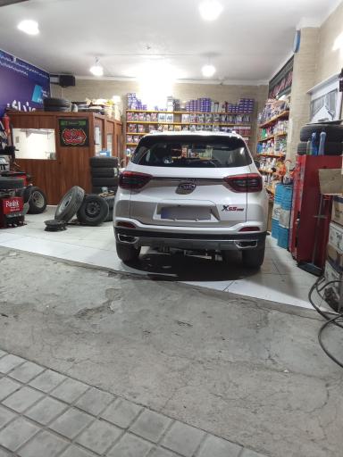 عکس اتوسرویس طاها