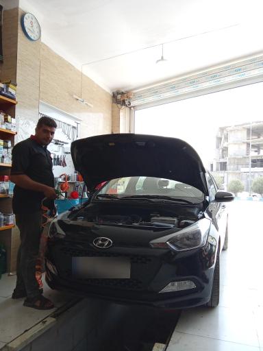 عکس اتوسرویس طاها