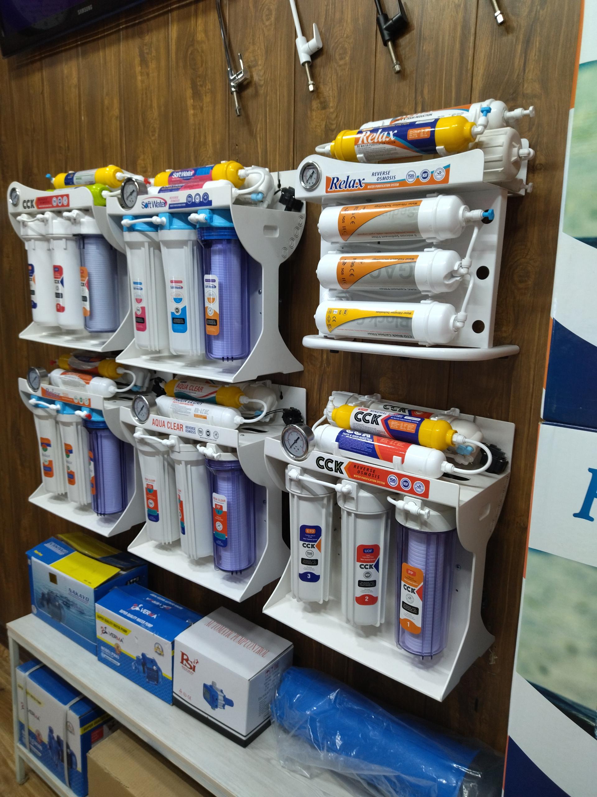 عکس دستگاه تصفیه و پمپ آب الوند