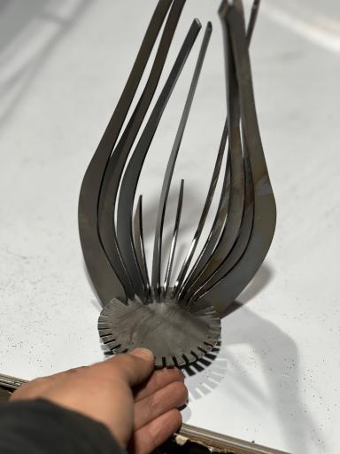 عکس لیزر فلزات جهانگیری 