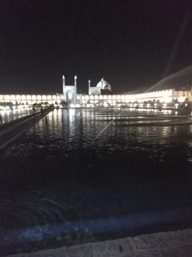 عکس حوض میدان نقش جهان