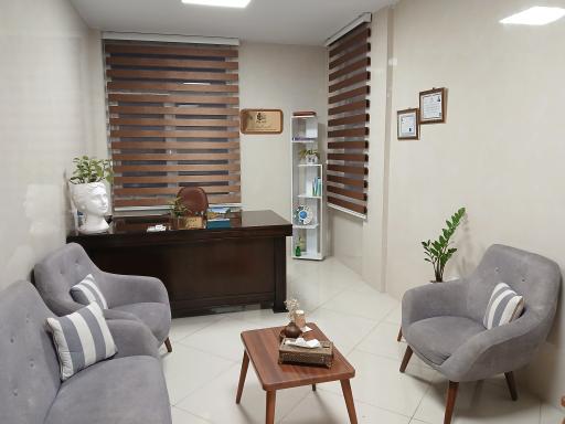 عکس کلینیک روانشناسی همنوا