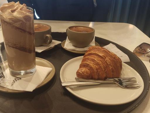 عکس مجتمع گردشگری مهر و ماه