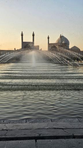 عکس حوض میدان نقش جهان