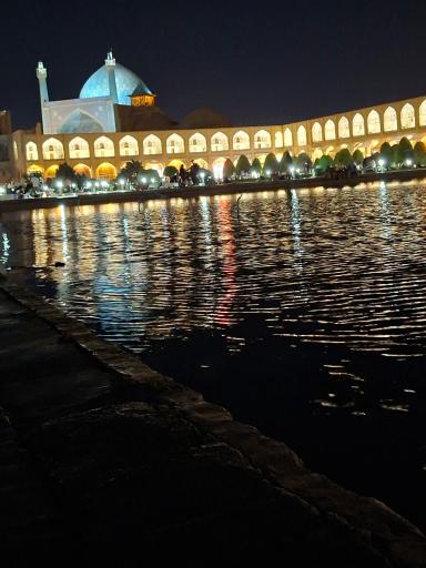 عکس حوض میدان نقش جهان