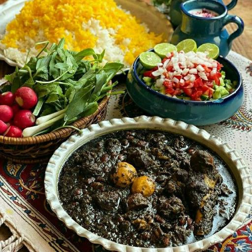 عکس آشپزخانه بیرون بر امیرکبیر