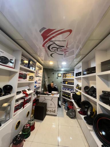 عکس فروشگاه کی کی آودیو