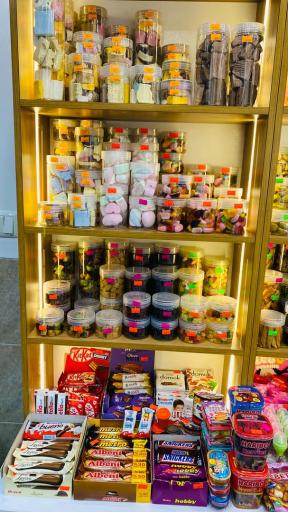 عکس فروشگاه آجیل مطلوبی