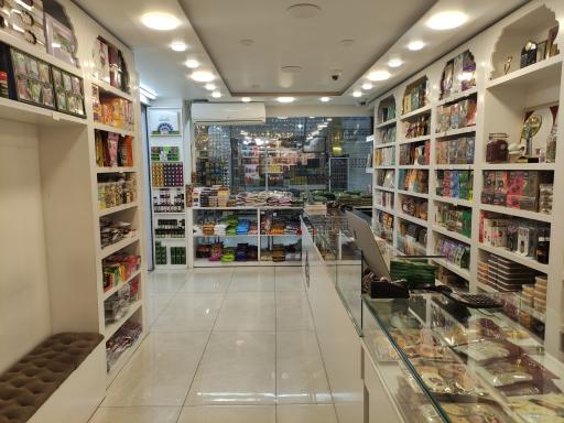 عکس فروشگاه زعفران و زرشک توکل