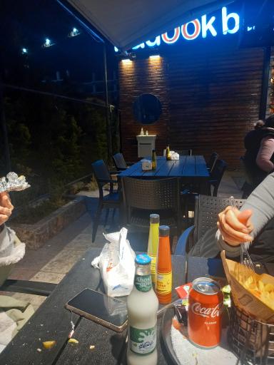 عکس برگر ذغالی بادوک 