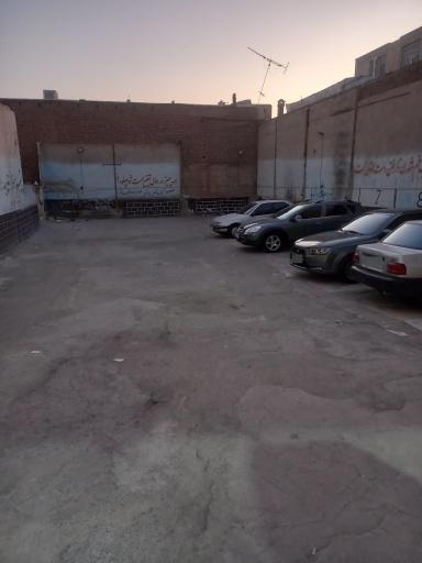 عکس پارکینگ کاوه