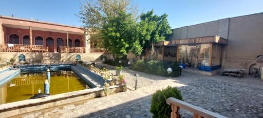 عکس عمارت خانه شجاع نظام