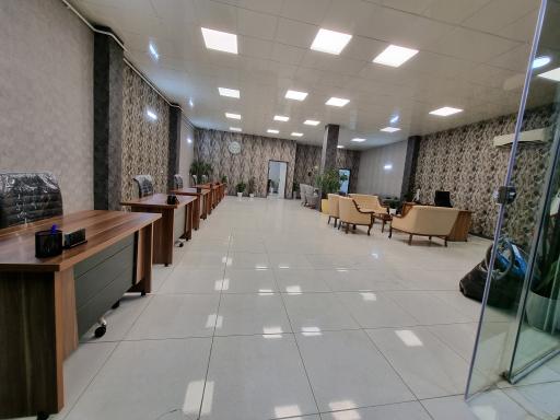 عکس مشاورین املاک شاکری