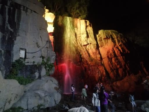 عکس دهکده فرهنگی ورزشی و توریستی گنجنامه