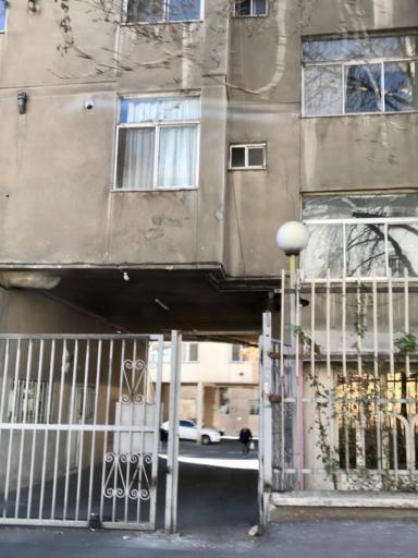 مجتمع مسکونی ١٢ بهمن