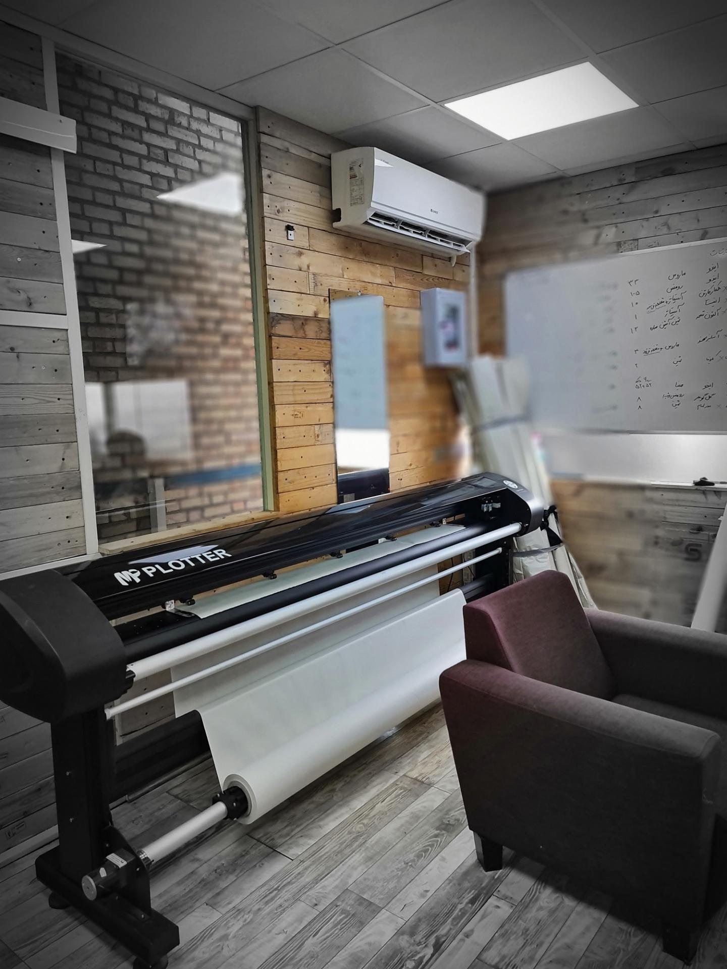 عکس کارخانه پوشاک ایندو