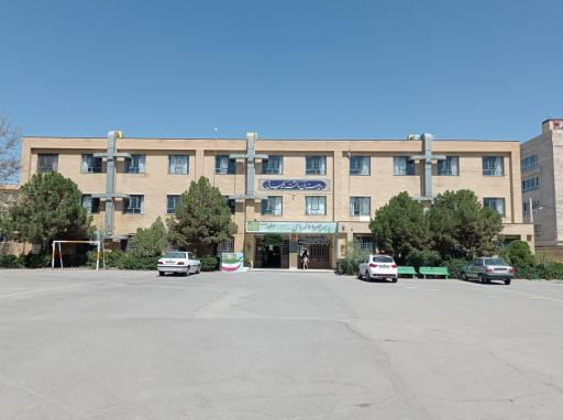 عکس دبیرستان دخترانه صیرفی