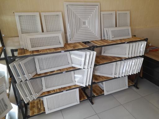 نسیم گستران 