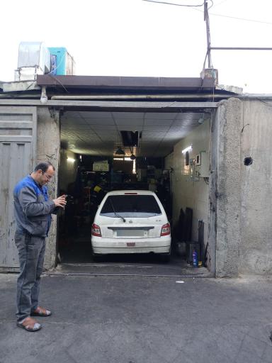 عکس مکانیکی حاج رسول و برادران