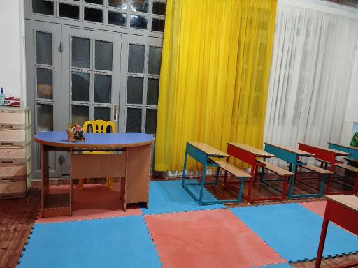 عکس مهد کودک بلوط