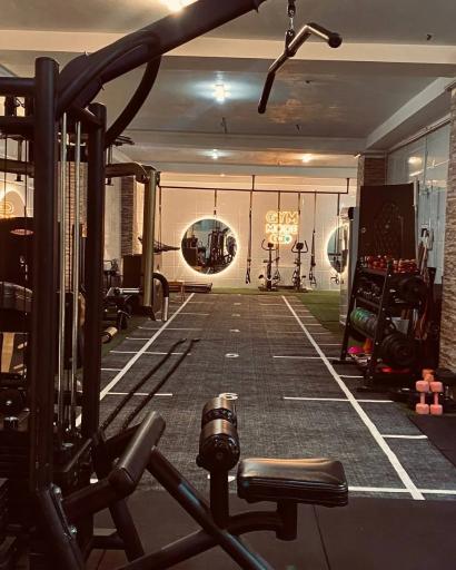 عکس باشگاه مون