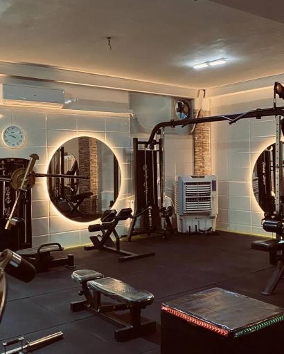 عکس باشگاه مون