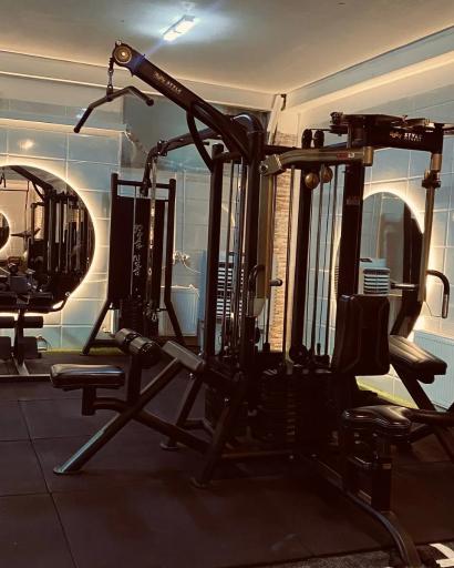 عکس باشگاه مون