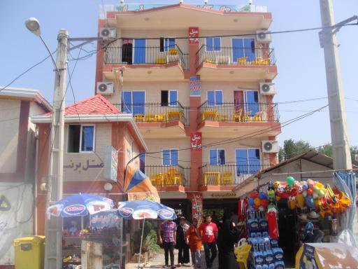 عکس متل آپارتمان پرنیا 