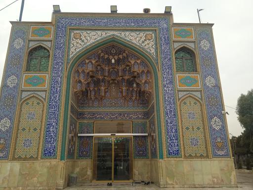 عکس امامزاده هادی و زینب خاتون