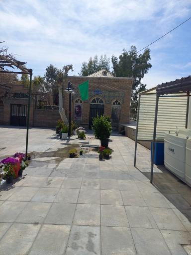 عکس امامزاده هادی و زینب خاتون