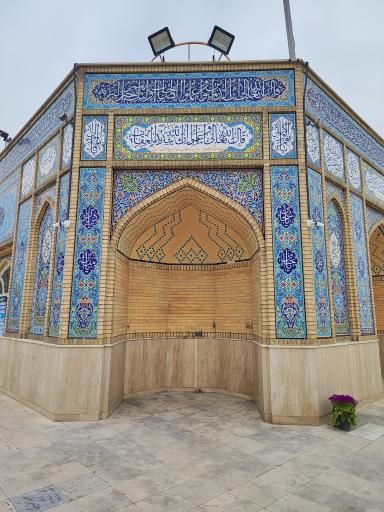 عکس امامزاده هادی و زینب خاتون