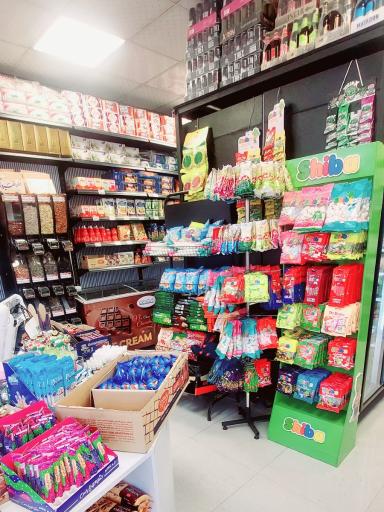 عکس برند مارکت