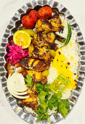 عکس سفره خانه سنتی صاحب دلان