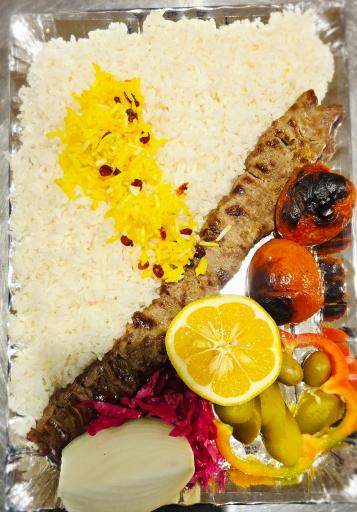 عکس سفره خانه سنتی صاحب دلان