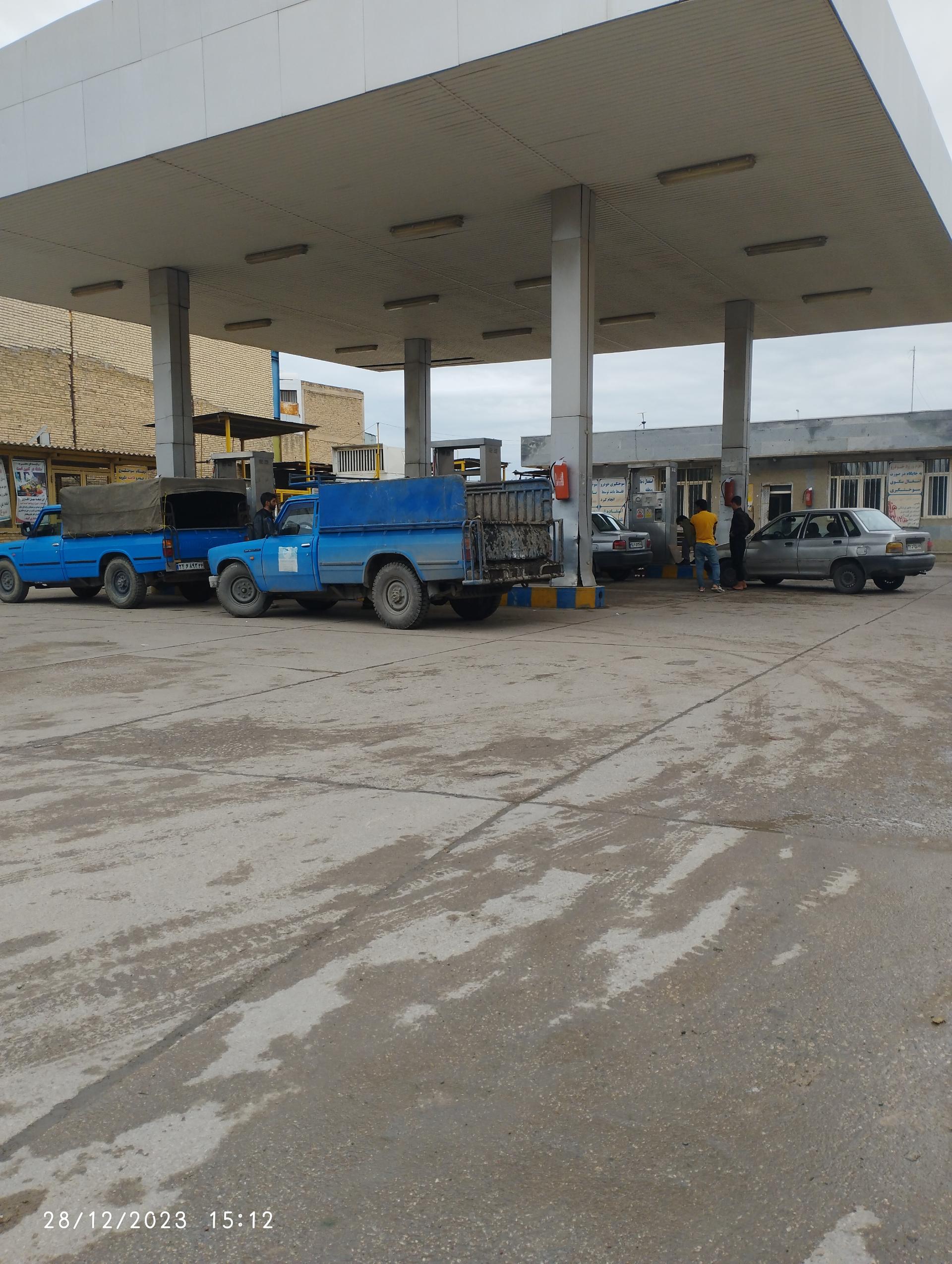 عکس پمپ گاز CNG