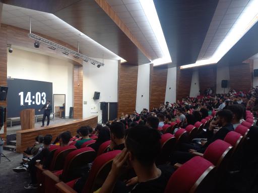 عکس آمفی تئاتر شهید حاج قاسم سلیمانی