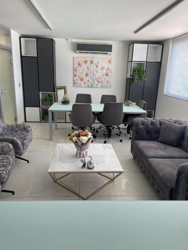 عکس هلدینگ پاکرای