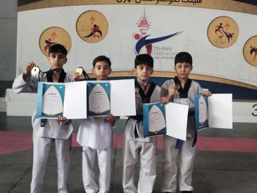 عکس باشگاه تکواندو رزم آوران فشافویه 