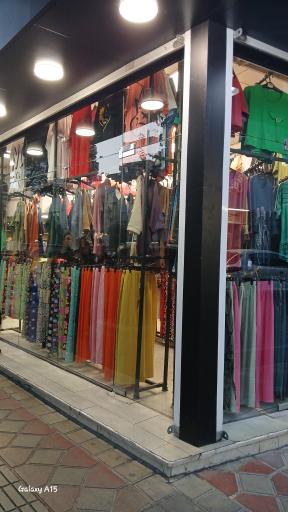 عکس پوشاک زنانه یاران 